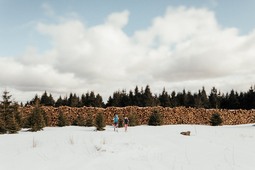 007 fotograf-paarshooting-schnee-ski-langlauf-thueringen