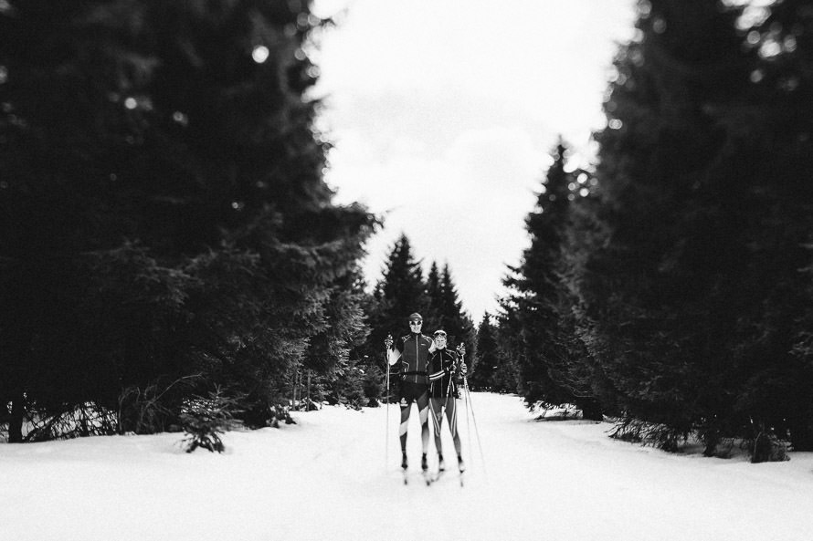 017 fotograf-paarshooting-schnee-ski-langlauf-thueringen