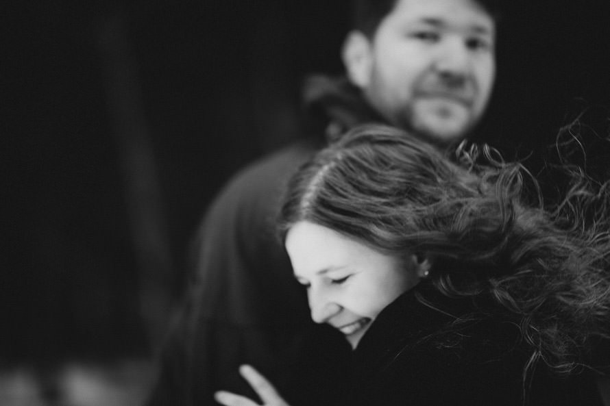013 lovestory-im-winter paarshooting-im-schnee