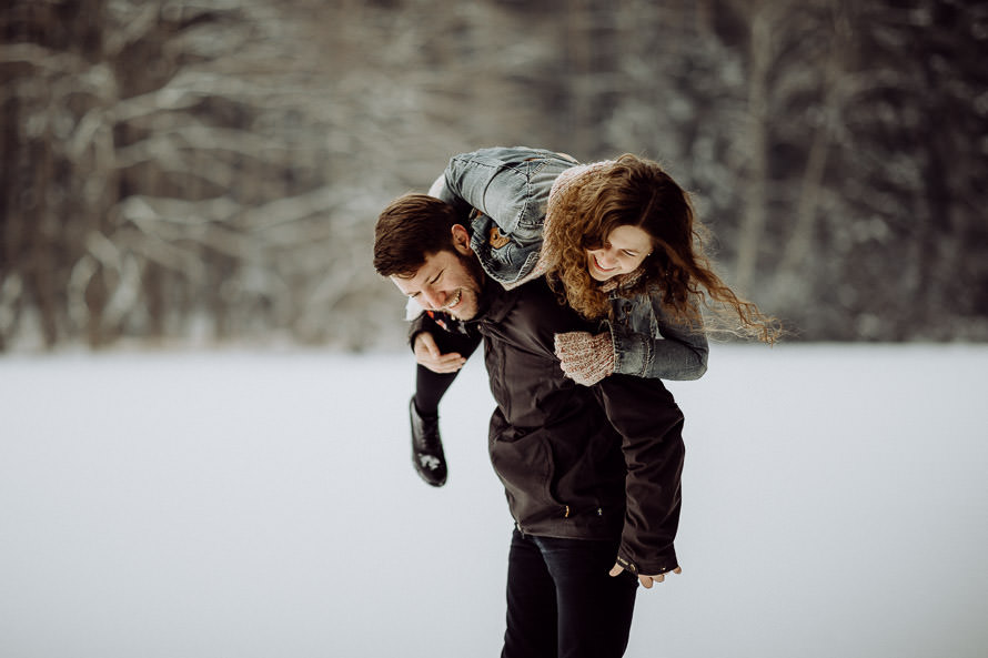 014 lovestory-im-winter paarshooting-im-schnee