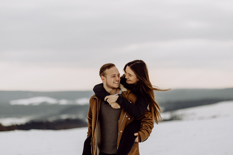 paarshooting im winter hochzeitsfotograf thueringen 041