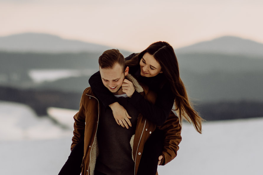 paarshooting im winter hochzeitsfotograf thueringen 049