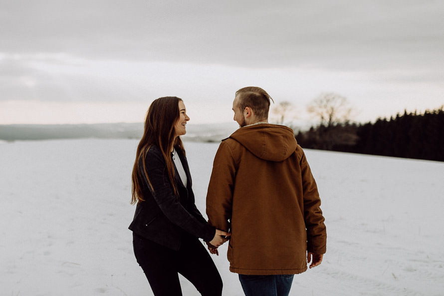 paarshooting im winter hochzeitsfotograf thueringen 053