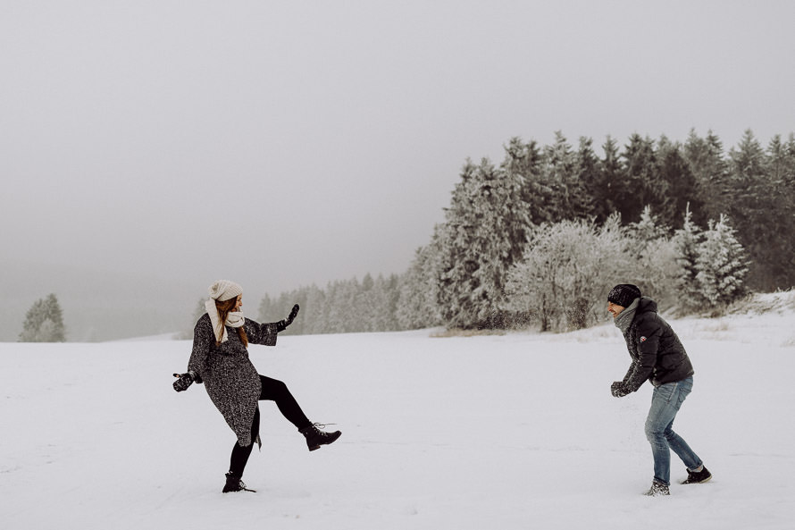 paarfotos-im-schnee wintershooting coburg 45