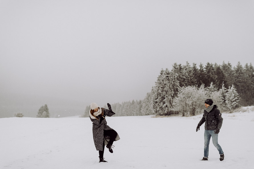 paarfotos-im-schnee wintershooting coburg 46