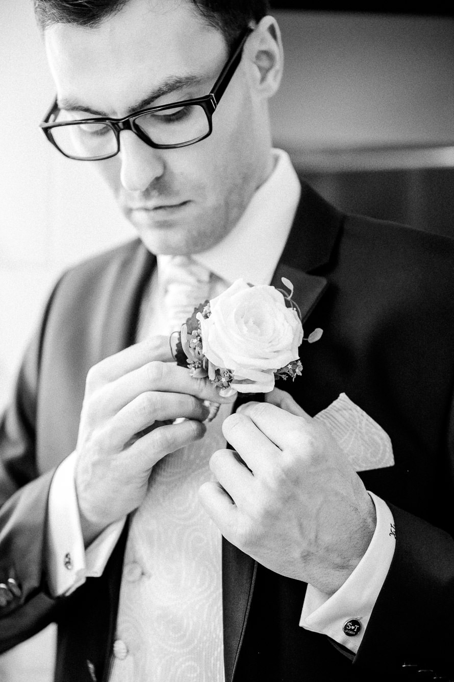 001 hochzeit fotograf-erfurt rathaus petersberg