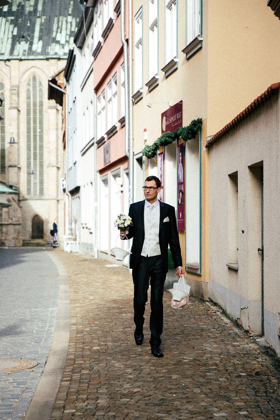005 hochzeit fotograf-erfurt rathaus petersberg