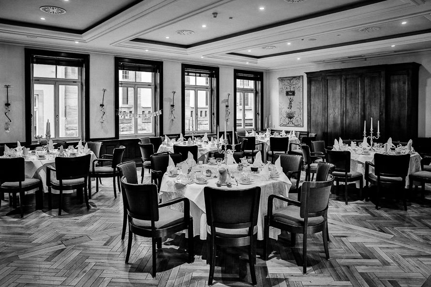 026 hochzeit fotograf-erfurt rathaus petersberg